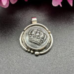 Crown pendant royal pendant Crown button pendant Antique Crown button