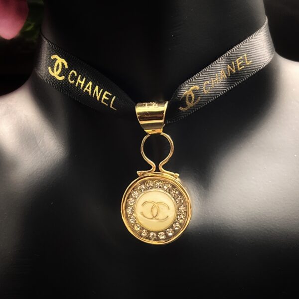 1980s Chanel Vintage Pendant
