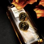 "Fleur" Vintage Chanel Black Gold Button Earrings - Image 5