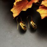 "Fleur" Vintage Chanel Black Gold Button Earrings - Image 4