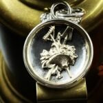 "Josephine" Antique Versailles Button Pendant - Image 8