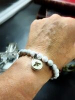 Gucci Bee Button Beaded Bracelet