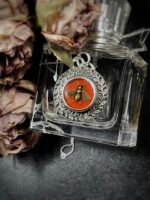 Vintage Gucci Bee Button Necklace