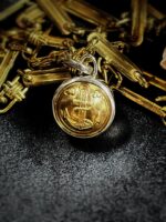 French Antique WW1 Navel Button Charm